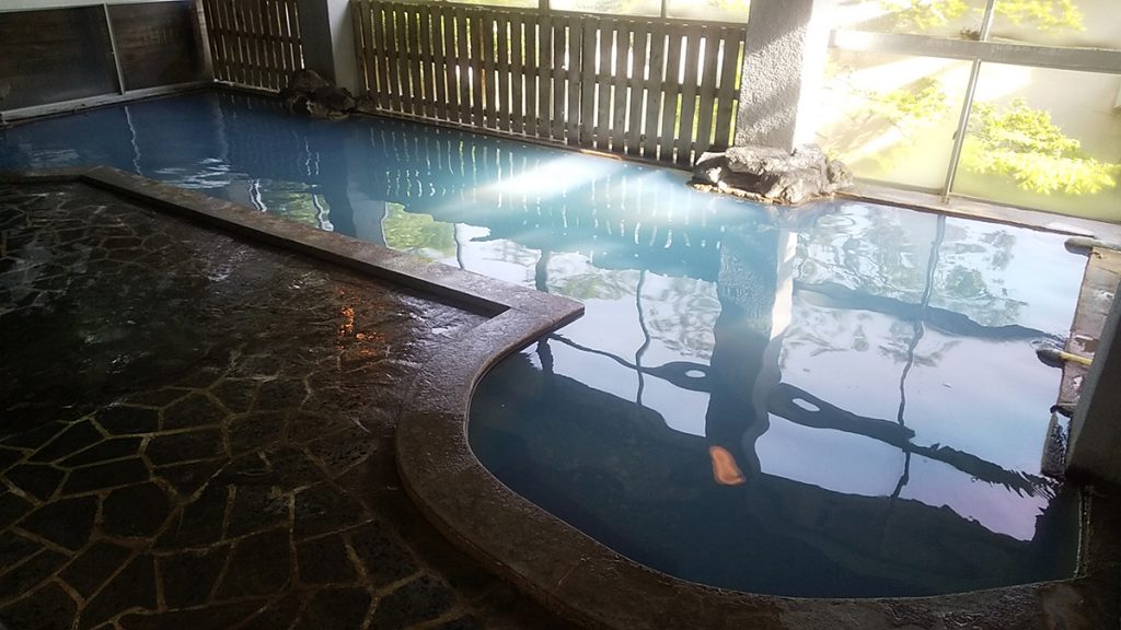 【純温泉コラム】「美肌の湯」の温泉を求める 女性の方々へ ~純温泉的美肌の湯とは~ 純温泉協会 【純温泉コラム】「美肌の湯」の温泉を求める 女性の方々へ ~純温泉的美肌の湯とは~ 純温泉協会